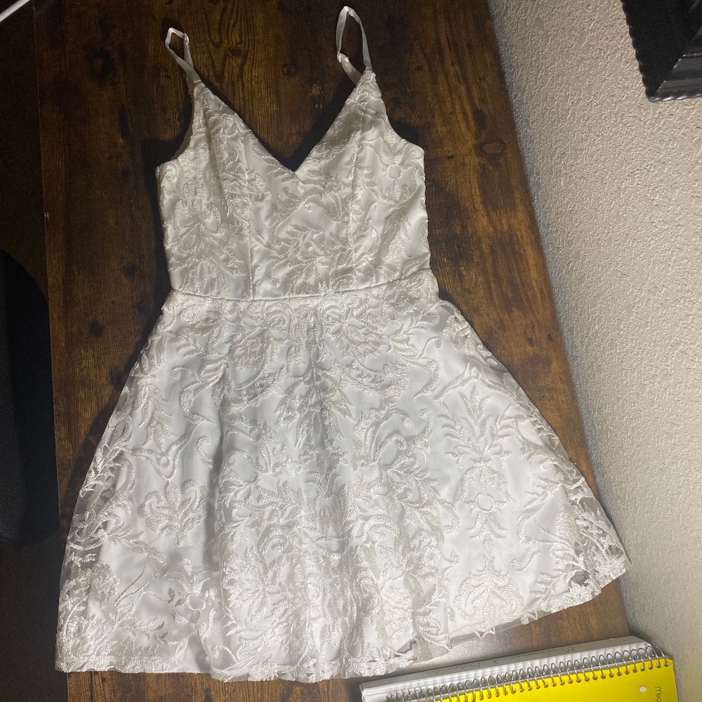 Extraordinary White Dress